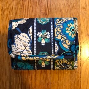 Vera Bradley wallet